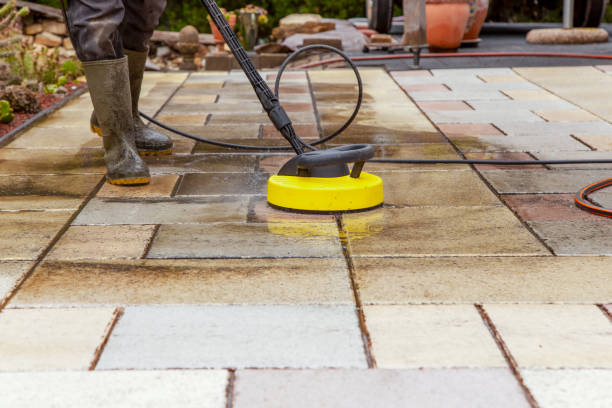 Best Gutter Cleaning  in Greenfield, CA