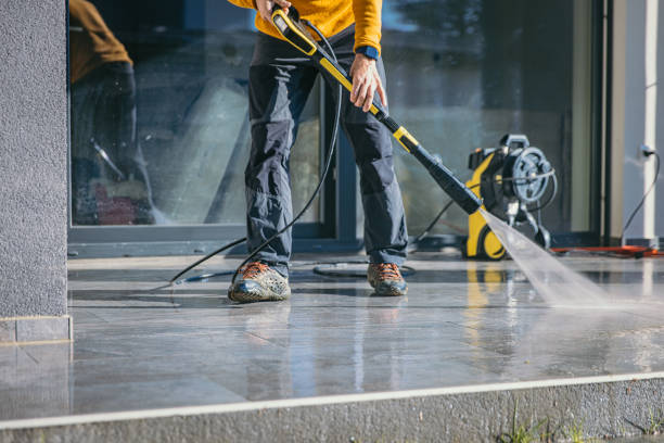 Best Playground Equipment Cleaning  in Greenfield, CA